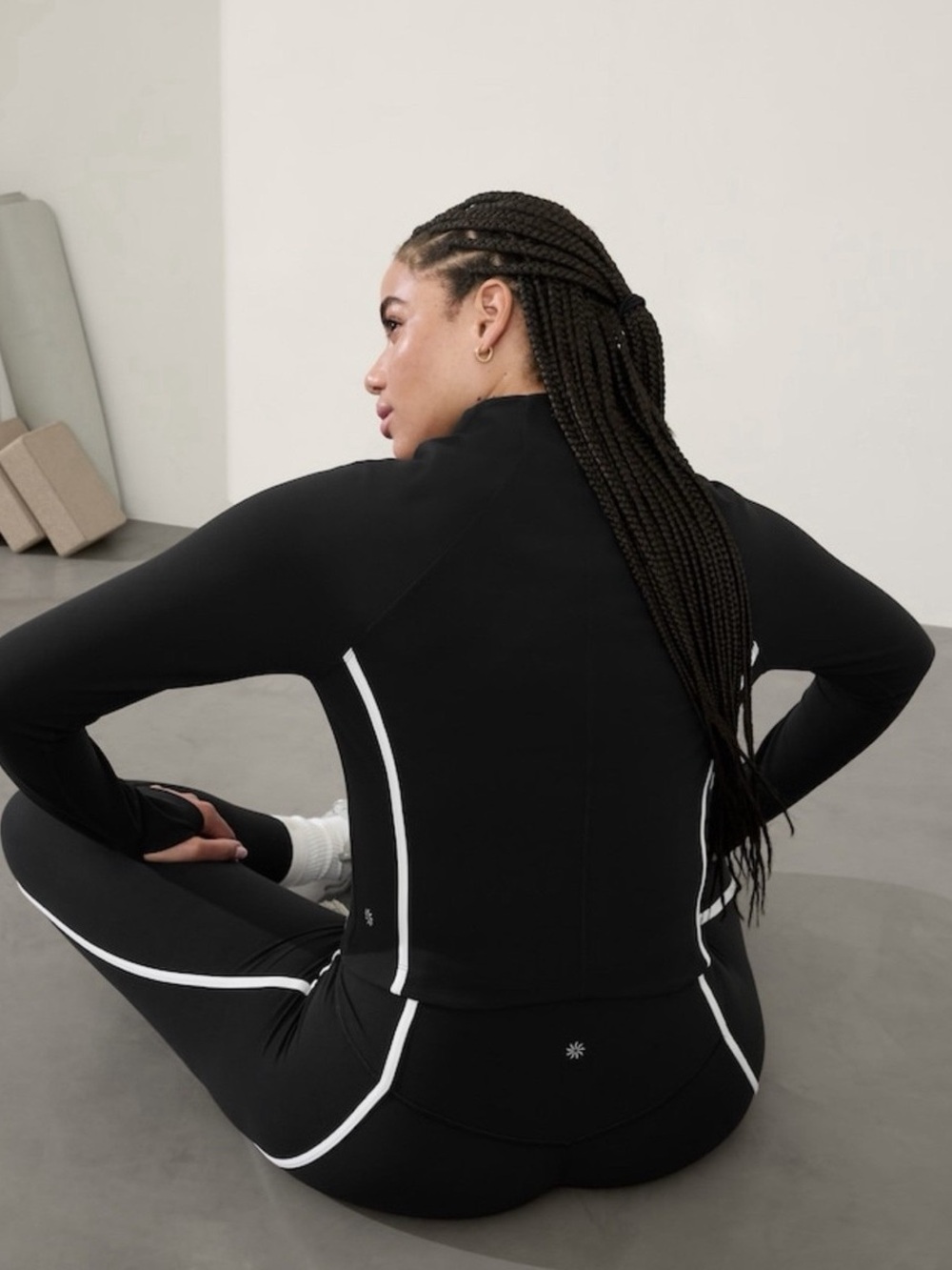Athleta Salutation Crop Jacket